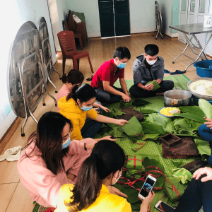 TẾT ĐẶC BIỆT CỦA NHỮNG CHIẾN SĨ ÁO TRẮNG NƠI TUYẾN ĐẦU CHỐNG DỊCH BỆNH VIỆN ĐA KHOA HÀ TRUNG