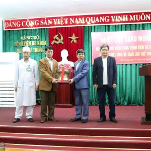 BỆNH VIỆN ĐA KHOA HÀ TRUNG TIẾP ĐOÀN BỆNH VIỆN ĐA KHOA HUYỆN THIỆU HOÁ THAM QUAN HỌC TẬP