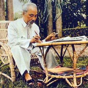CÂU CHUYỆN VỀ TÌNH YÊU THƯƠNG CỦA BÁC – VIỆC CHI TIÊU CỦA BÁC HỒ