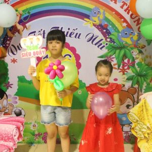 NIỀM VUI NHỎ TẠI BỆNH VIỆN ĐA KHOA HÀ TRUNG NHÂN NGÀY QUỐC TẾ THIẾU NHI 1/6
