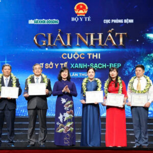 BỆNH VIỆN ĐA KHOA HÀ TRUNG VINH DỰ ĐẠT GIẢI NHẤT CUỘC THI “CƠ SỞ Y TẾ XANH – SẠCH – ĐẸP” TOÀN QUỐC LẦN THỨ I